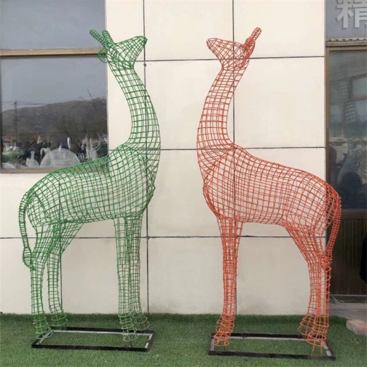 山西不锈钢抽象长颈鹿雕塑