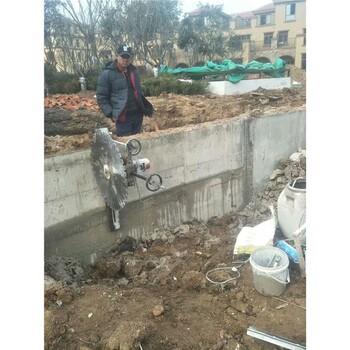 上門水鋸切割墻施工隊(duì)本地施工隊(duì)伍廢舊廠房拆除