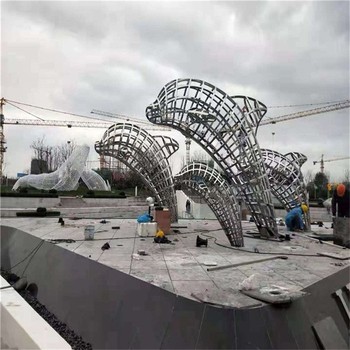 不銹鋼鏤空海豚雕塑多少錢