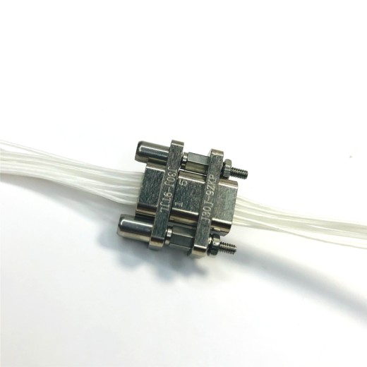 J30J-9TJN-J连接器出售微矩形插头