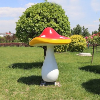 陕西广场玻璃钢蘑菇雕塑可按尺寸定制，卡通蘑菇装饰摆件