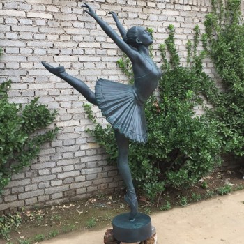 曲阳不锈钢镂空跳舞人物雕塑图片