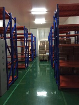 濟寧中型貨架中型倉儲貨架全國可上門安裝