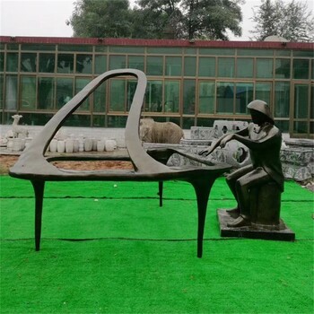 曲陽(yáng)寫實(shí)音樂人物雕塑，吹拉彈唱雕塑