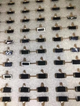 現(xiàn)金回收iphone15后蓋玻璃開(kāi)關(guān)鍵手機(jī)后殼