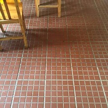 食堂地磚防滑防潮瓷磚地板工裝廚房地磚圖片