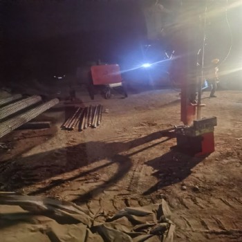 内蒙古兴安盟打眼机操作流程挖机改装螺旋钻机