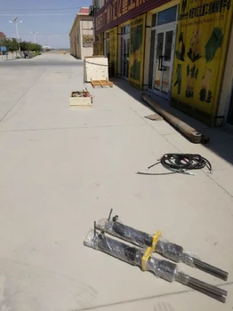 秦皇島生產(chǎn)愚公斧機載式液壓開山機價格破石機