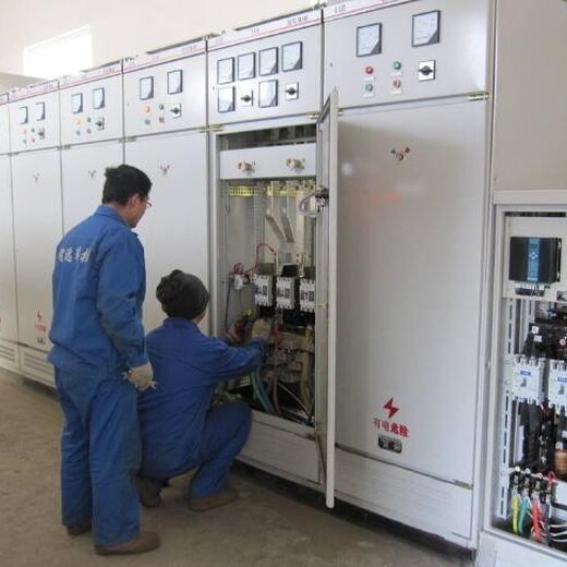 潮州收購1000KVA戶(hù)外箱式變電站回收箱式變壓器直流充電站