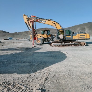 内蒙古锡林郭勒盟打眼机价格小型挖掘机改钻机