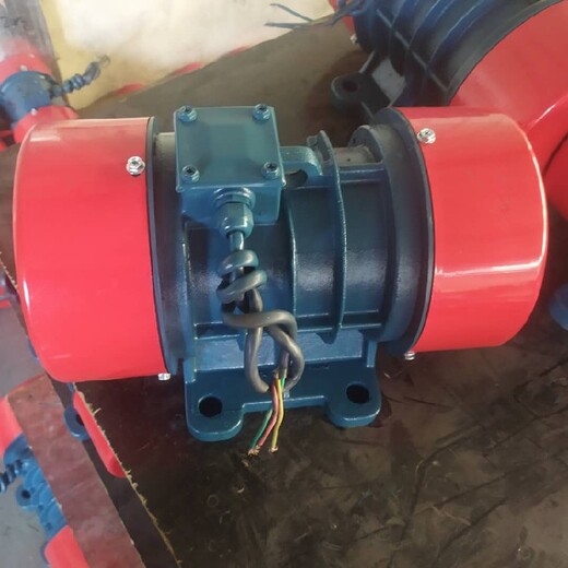 宏達(dá)振動器,咸陽30-4振打電動機直線振動篩電機