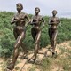 曲陽運動人物雕塑圖