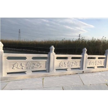 北京河道草白玉石栏杆价格
