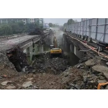 梅州小型桥梁拆除报价