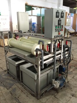 RO膜堵塞清洗機(jī)榆林生產(chǎn)錦瀧皇反滲透膜清洗機(jī)