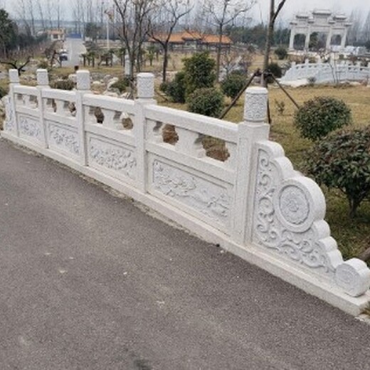 河南園林漢白玉石欄桿多少錢(qián)一米