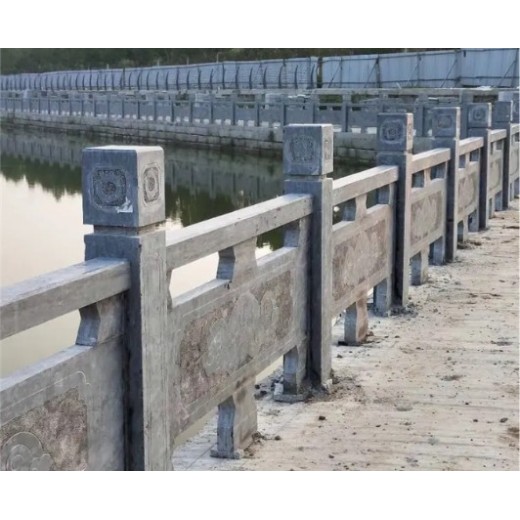 云南公园河道石栏杆多少钱一米
