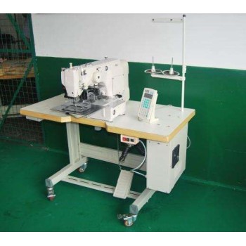 湛江制鞋厂生产线机械设备回收回收二手EVA圆盘印压机