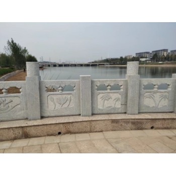 内蒙古青石石栏杆按尺寸定制优雅设计