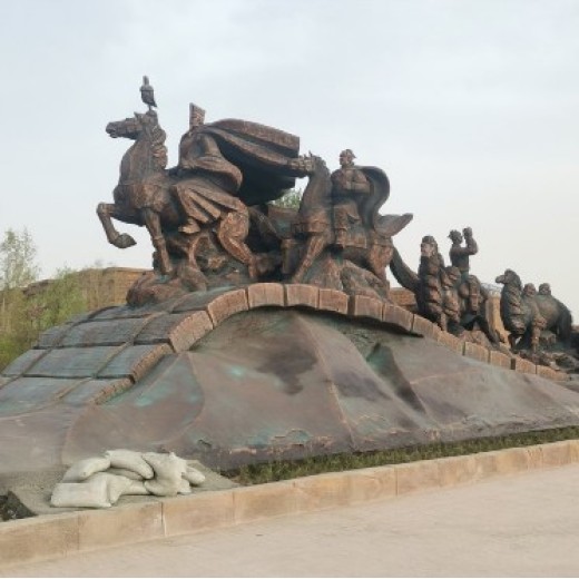 新疆水泥雕塑多少钱