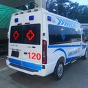 吳忠救護(hù)車出租非急救轉(zhuǎn)運病重老人返鄉(xiāng),價格合理公道