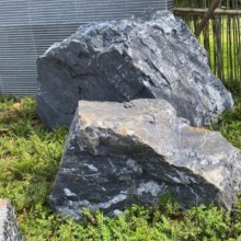 七台河黑山石出售,50-80cm庭院造景用图片