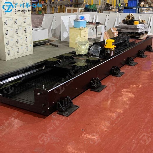 郑州机器人第七轴出售,搬运焊接喷涂直线行走轨道,定制生产厂家