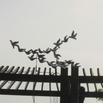 河北户外不锈钢小鸟雕塑加工定制