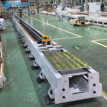 来宾生产机器人外部轴安装,工业机器人移动轨道,定制生产厂家