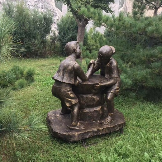 制作童趣主題雕塑廠家,兒童玩耍雕塑