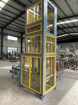 濟(jì)寧托盤式連續(xù)升降機(jī),運行穩(wěn)定,工廠自營