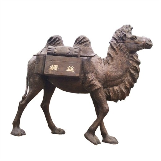 新疆户外玻璃钢骆驼雕塑厂家