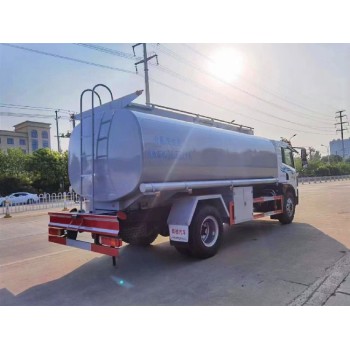 净水剂液体罐式车减水剂供液车防锈运水车