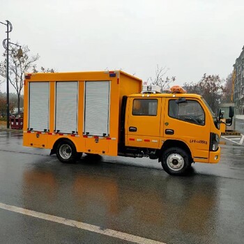 東風龍吸水市政防汛移動泵車銷售