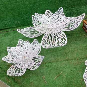 天津不锈钢抽象花朵雕塑定做