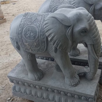 古代石雕大象摆件