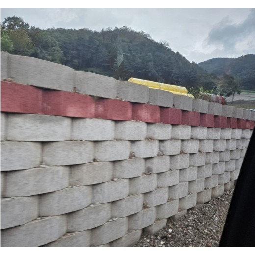 广西钦州阶梯型弧形仿大理石生态框厂家