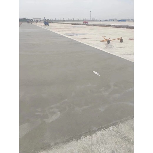 鄭州機(jī)場(chǎng)跑道搶修料施工工藝