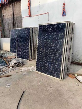 包頭回收光伏板電話,光伏電線回收