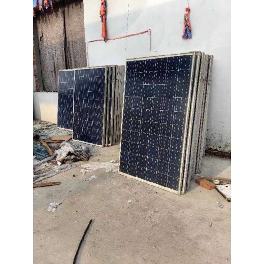 咸宁回收光伏板,太阳能板回收厂家