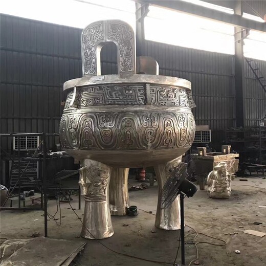 商場仿古銅鼎雕塑加工