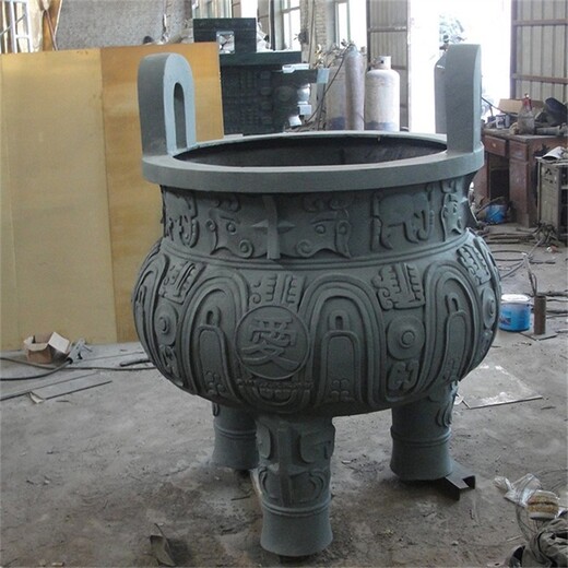 玻璃鋼仿古銅鼎雕塑價(jià)格,大型銅鼎雕塑廠家