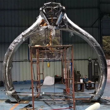 曲陽縣仿真不銹鋼戒指雕塑小品