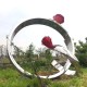 商场不锈钢戒指雕塑制作,玫瑰花戒指雕塑产品图