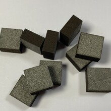 生產(chǎn)模壓濾片報(bào)價(jià),鈦精濾片圖片