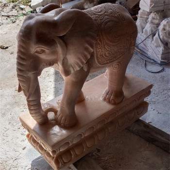 草白玉石象雕塑供应商