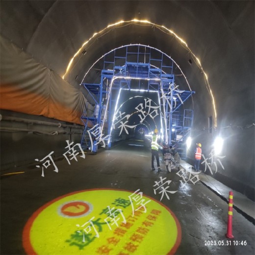 怒江销售隧道二衬喷淋养护台车