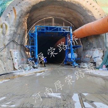 丹东销售隧道二衬喷淋养护台车