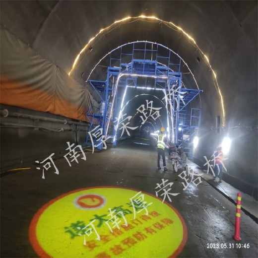 鹰潭销售隧道二衬喷淋养护台车