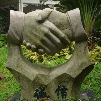 創(chuàng)意拳頭造型雕塑價(jià)格